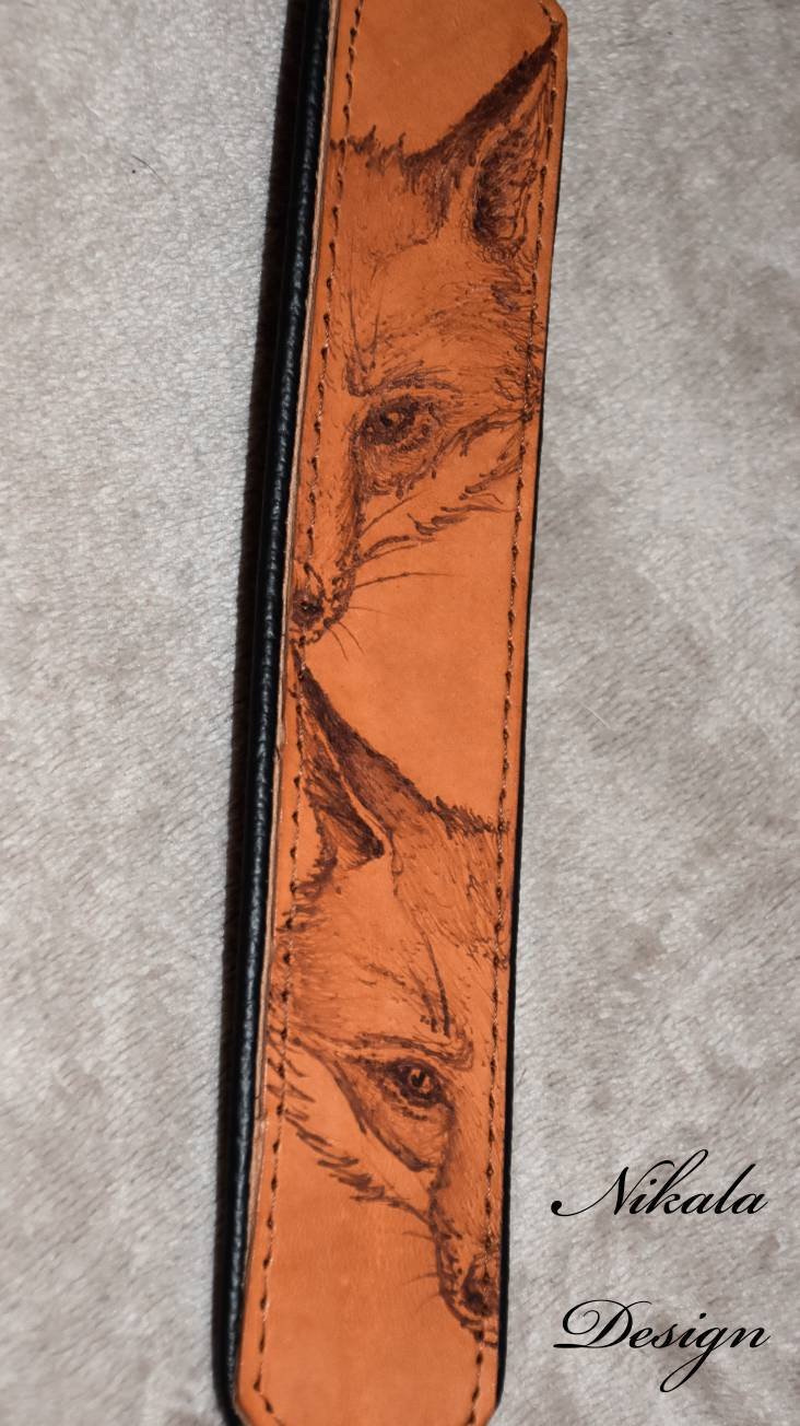 BRANDING Hundehalsband 𝗸𝗼𝗻𝗳𝗶𝗴𝘂𝗿𝗶𝗲𝗿𝗯𝗮𝗿 • Handgezeichnet