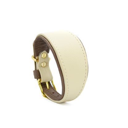 Maßgefertigtes, breites Windhundhalsband aus Nappaleder- beige
